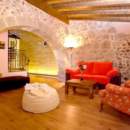 Daire Comfortable With Balcony In View *